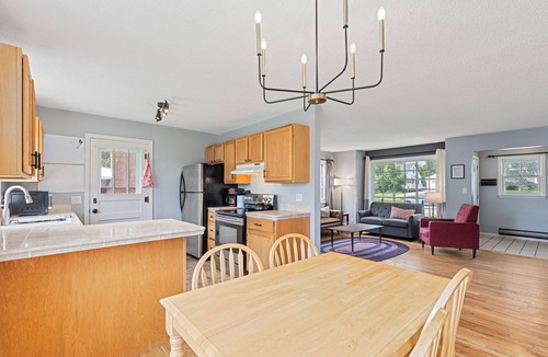 Rapid City House | Charming 2-bedroom house in Rapid City with AC