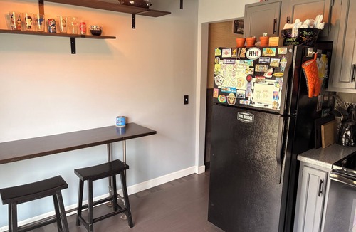Olathe House | Charming 2-bedroom townhome with AC, minutes from I-35