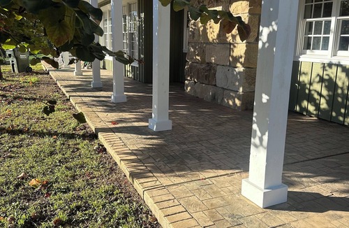 Charlottesville Apartment | Charming 2-bedroom apartment near Charlottesville on 12 acres, WIFI- Min 30 day