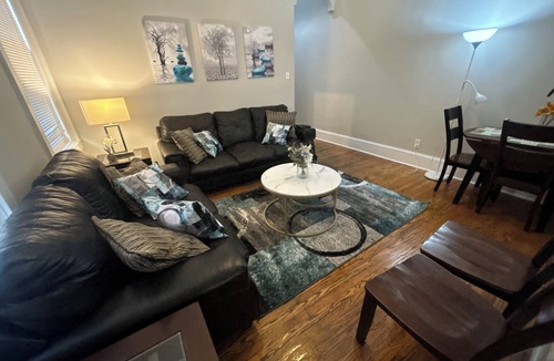 Rittenhouse Row Apartment | Charming 2-bedroom apartment with WiFi, AC in wonderful Philadelphia