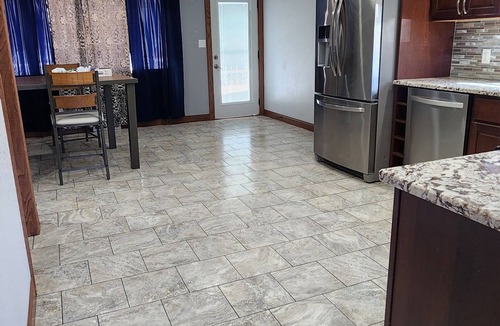Scottsbluff House | Charming 2-bedroom house in superb Scottsbluff with WiFi, AC