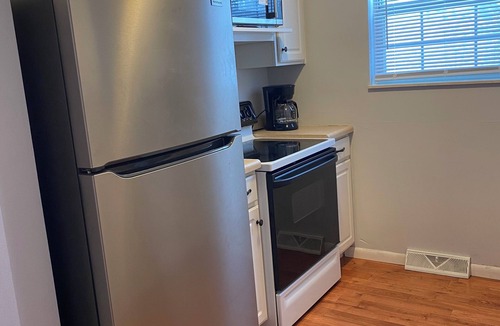 Jefferson City Apartment | Charming 2-story apartment in wonderful Jefferson City with WiFi, AC