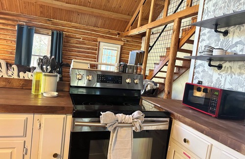 Eucha Cabin | Charming 3-bedroom cabin in Eucha with WiFi and FirePit