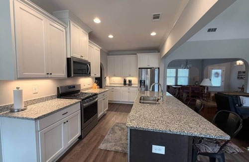 Auburn House | Charming 3-bedroom Gameday House in Auburn!