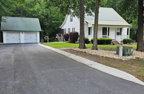 Eutawville House | Charming 3-bedroom house with AC, WiFi in fantastic Eutawville