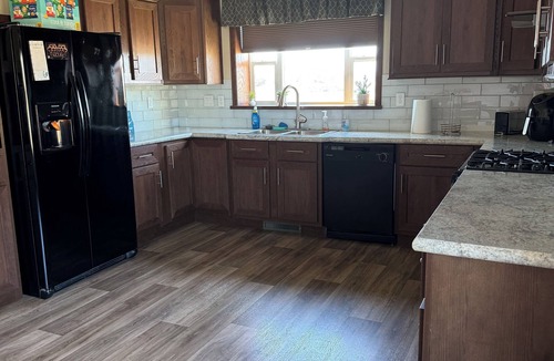 Box Elder House | Charming 3-bedroom house with AC and WiFi in Box Elder.