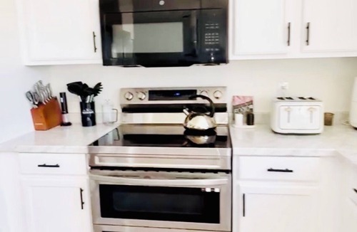 Toddville Road House | Charming 3-bedroom house in serene Charlotte with AC