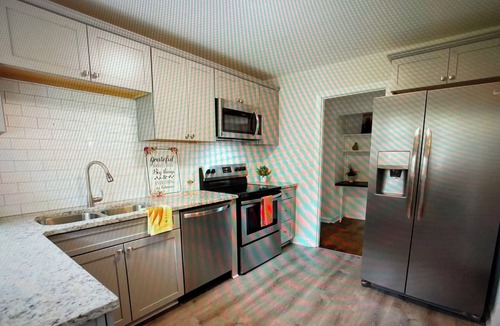 East Raleigh House | Charming 3-bedroom house with AC and WiFi near marvelous downtown Raleigh