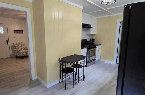 Newell House | Charming 3-bedroom house on a farm in Newell