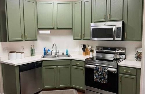 Russett House | Charming 3-bedroom townhome with AC in wonderful Laurel