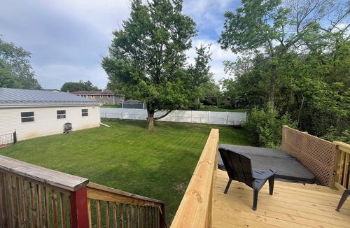 Janesville House | Charming 3-bedroom with Hot Tub