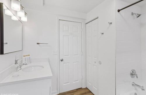 Ottawa House | Charming 4BR Retreat in the Heart of Ottawa