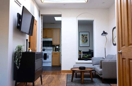 Northfield Apartment | Charming and Cozy Studio in DT Northfield!