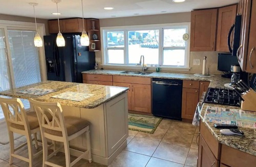 Beach Haven West House | Charming Beach House on the Lagoon