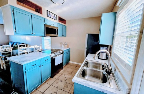 Murraysville House | Charming & Beachy Family-Friendly 3-bedroom home in Wilmington, NC