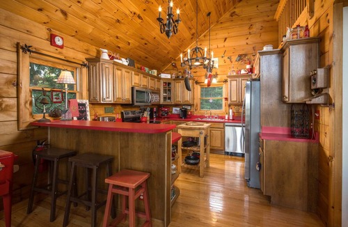 Boone Cabin | Charming Cabin w/Sweeping Mountain Views