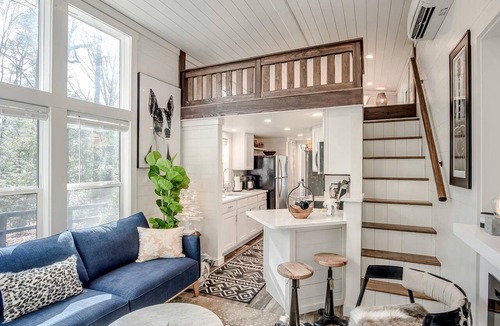 Monteagle Cabin | Charming Cabin with Stunning Sights in Monteagle, Tennessee