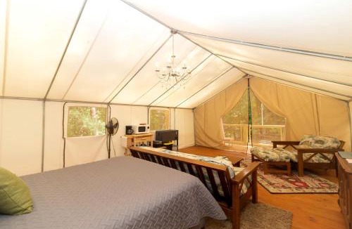 Copperhill Other | Charming Copperhill Accommodation Ideal for Glamping in Tennessee