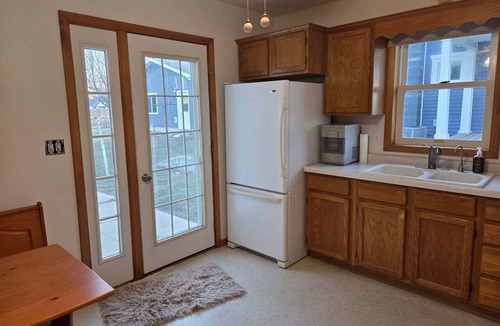 Hartington House | Charming Cozy Home - Relax & Recharge