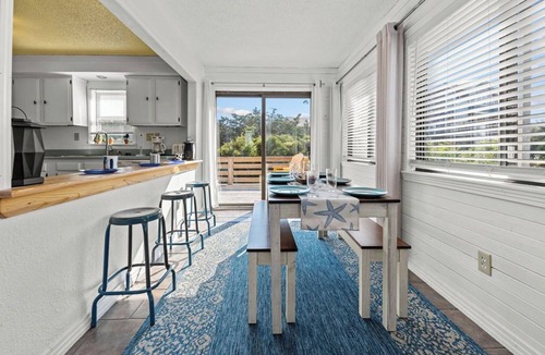 Avon Cottage | Charming dog-friendly cottage w/Hot Tub, Smart TVs, Community Pool & Pickleball