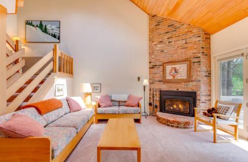 Jackson House | Charming Jackson Mountain Retreat on Golf Course!