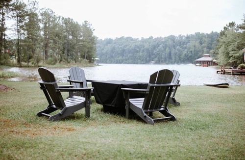 Ashville Cottage | Charming Lakeside Cottage on Golden Pond