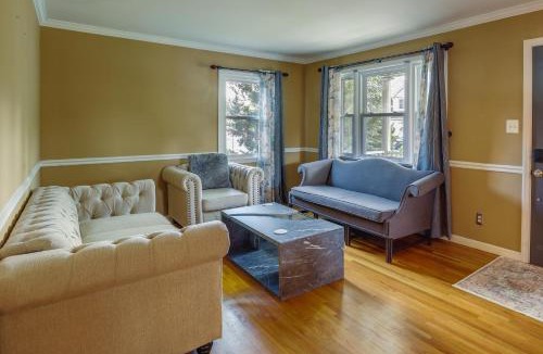 Monroe Township House | Charming Monroe Township Home - 13 Mi to RU!