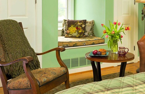 Rock Hall Cabin | Charming Room Rental for a Weekend Getaway on Maryland's Eastern Shore