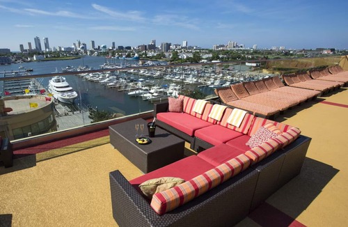Atlantic City Hotel | Charming Room with Spa & Sauna Access in Vibrant Casino Resort, Rooftop Deck