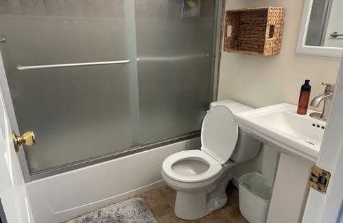 Manasquan House | Charming summer home, quiet neighborhood, 5 minutes to beach, 1 minute to town