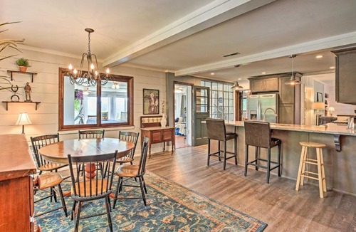 Summerville House | Charming Summerville Home with Yard and Sunroom!