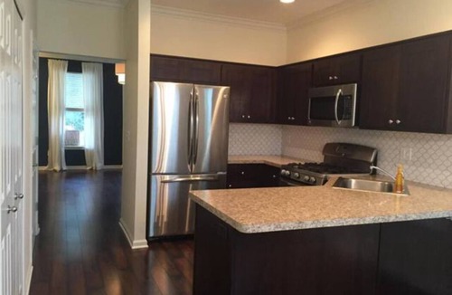 Mann House | Charming Townhouse Near Downtown Iowa City