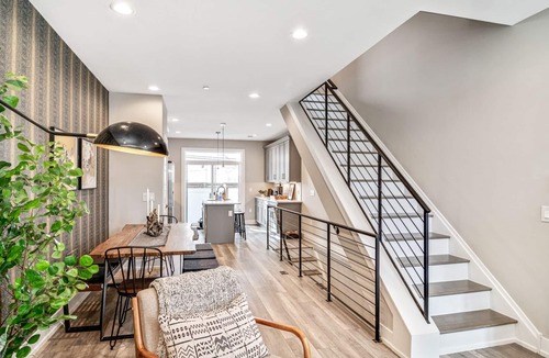 Pennsport House | Charming Townhouse w/Roofdeck -4B/3B - Sleeps 11!