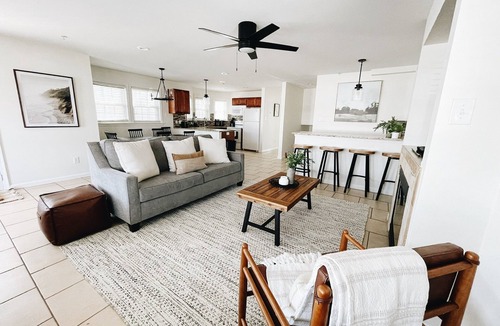 North End House | Cheerful, beach block 3-bedroom home!