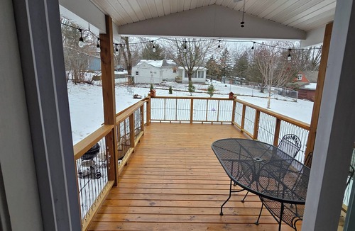 Rochester House | CherryWood Home-2 miles from Downtown & Mayo Clinic