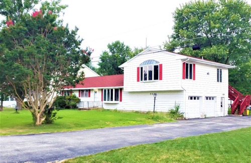 Cape Anne House | *Chesapeake Bayside Bungalow*