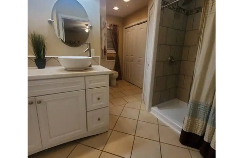 Mountain City House | Chestnut Retreat in Mtn City/2 Bdrm, 2 BA, Hot Tub, Game Room, Fire Pit