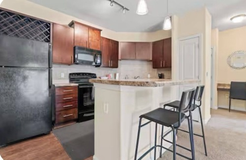 Executive Park Apartment | Chic 1-bedroom apartment with WiFi, AC in vibrant Charlotte
