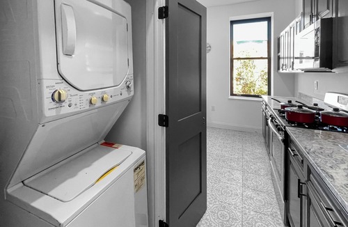 Downtown Baltimore Apartment | Chic 2nd Floor One Bedroom in Marble Hill with Modern Touches & Prime Location