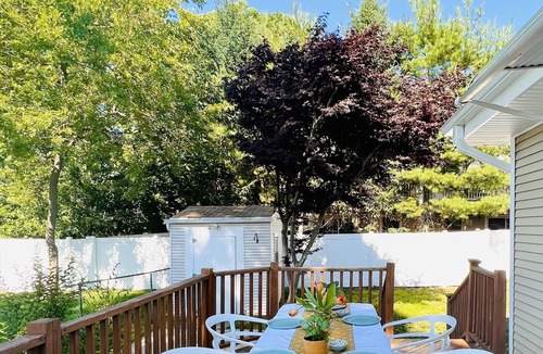 Lake Como House | Chic Belmont Beach House Now Booking Summer 2023