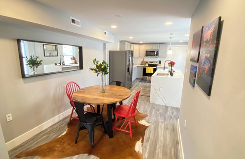 Downtown House | Chic Spacious Downtown Home - 5 Mins To Frederick Health Hospital & Fort Detrick