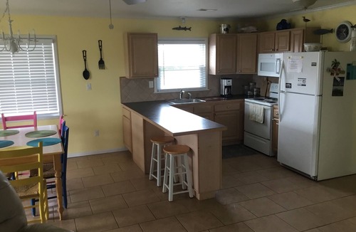 Colington House | Chillin' -3 BR, 4 min walk to beach,ask about August 15 or 22 discounts