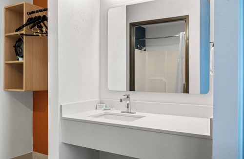 Freeport Hotel | City Express By Marriott Freeport