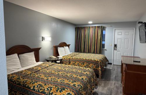 Claremore Hotel | Claremore Motor Inn