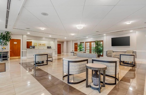 Toms River Hotel | Clarion Hotel & Conference Center Toms River