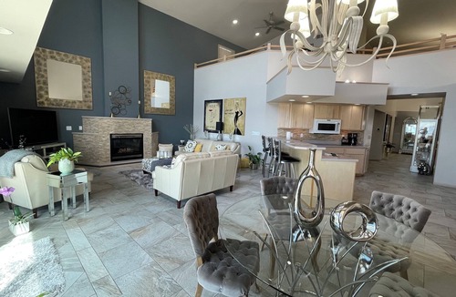 Clear Lake House | Clear Lake Waterfront Home! Dream Home, enjoy the good life!
