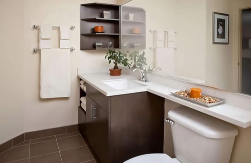 Ashley Oaks Hotel | Close to Concord Park! Pet-friendly Suite with Private Kitchen! Parking, Gazebo!