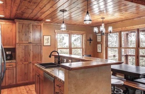 Deadwood House | Cloud 9