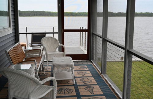 Ocean Pines Cottage | Coastal Cottage in Ocean Pines on the Bay near OC Beaches