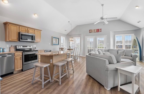 South End House | Coastal Getaway, lovely 3 bedroom, 2 bath house in serene Ocean City